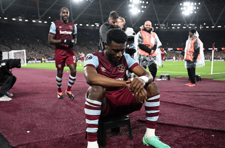 NBA：独行侠轻取公牛 东契奇收获准三双